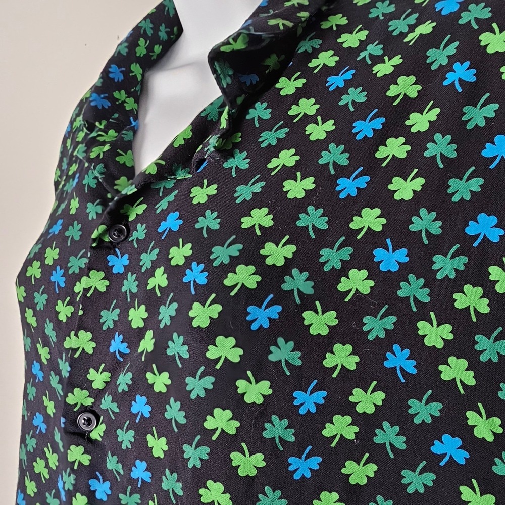 DENIM & FLOWER Ricky‎ Singh Men's Button Up Shirt Clover Print Short Sleeve M